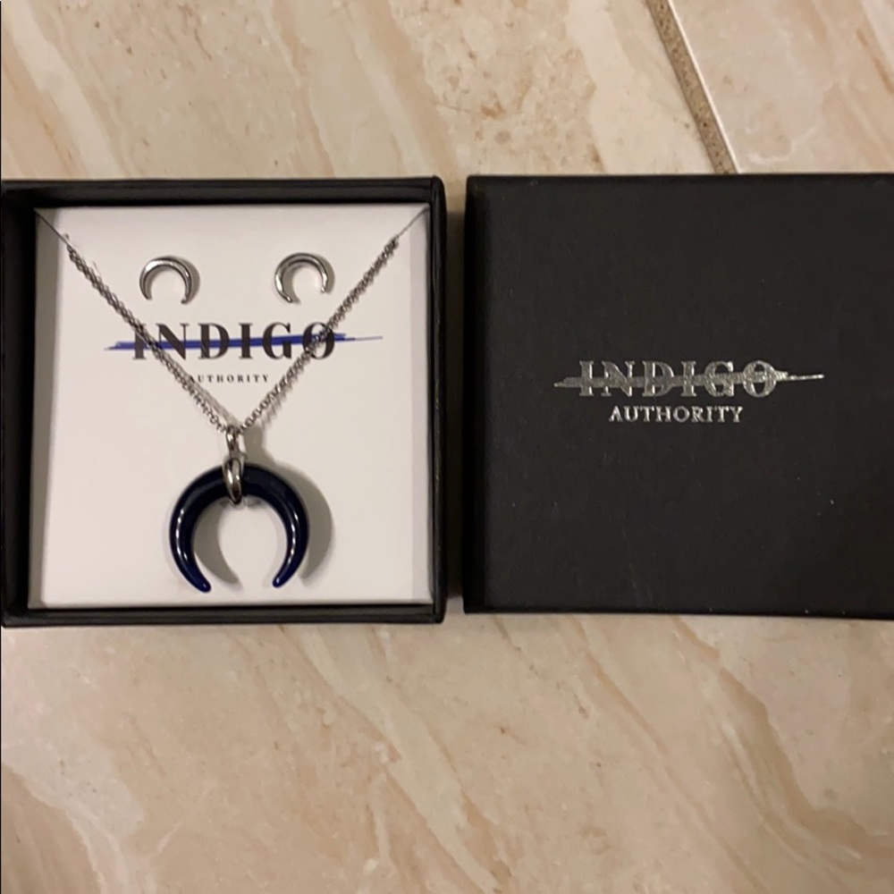 Crescent Horn Necklace and matching earrings